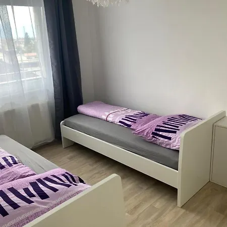 דירה Renntraum Ueber Den Daechern Von