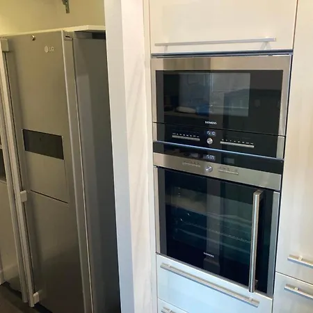 דירה Renntraum Ueber Den Daechern Von *